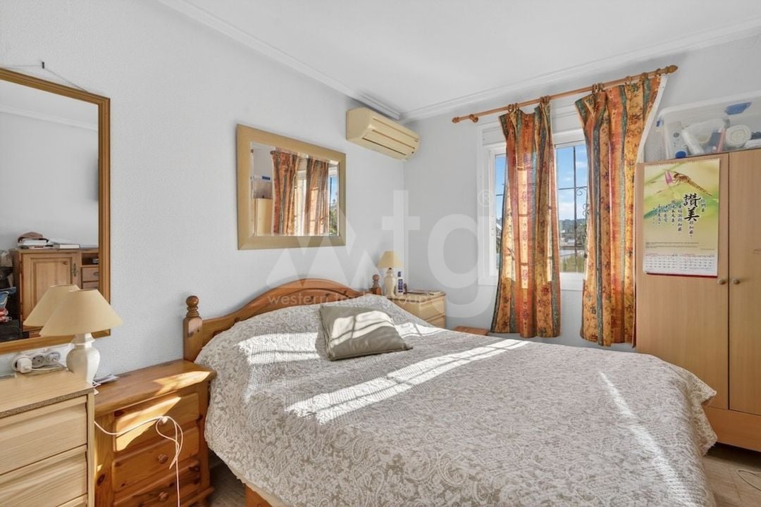 6 bedroom Villa in Gran Alacant - CBE131418 - Photo - 15