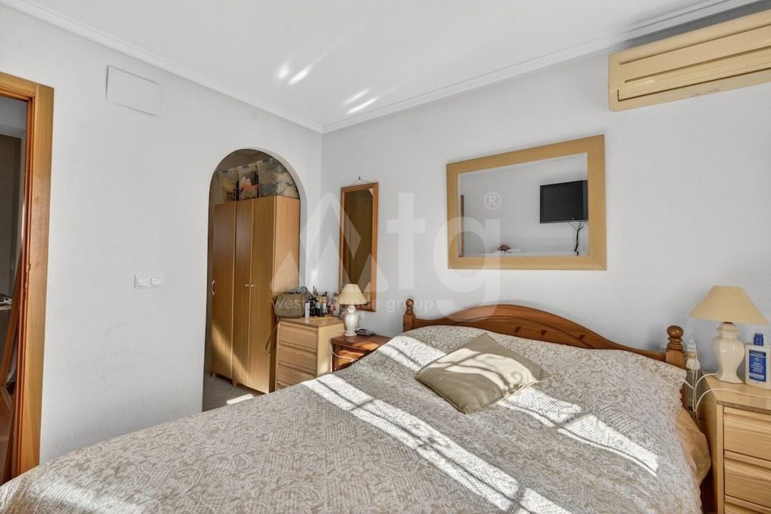 6 bedroom Villa in Gran Alacant - CBE131418 - Photo - 17