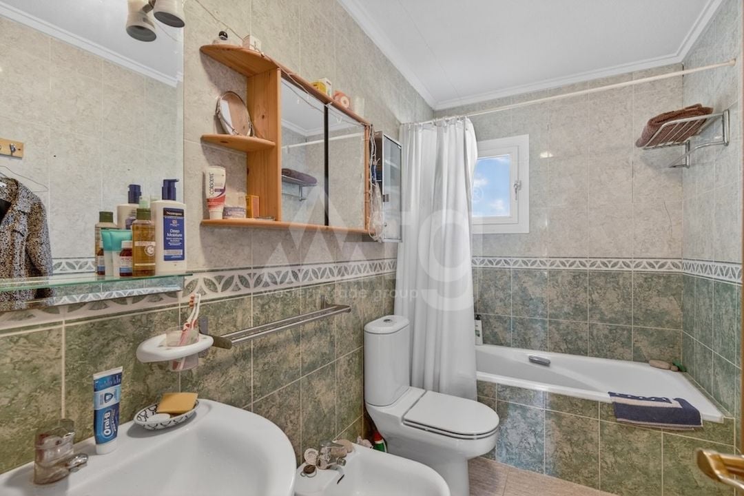 6 bedroom Villa in Gran Alacant - CBE131418 - Photo - 23