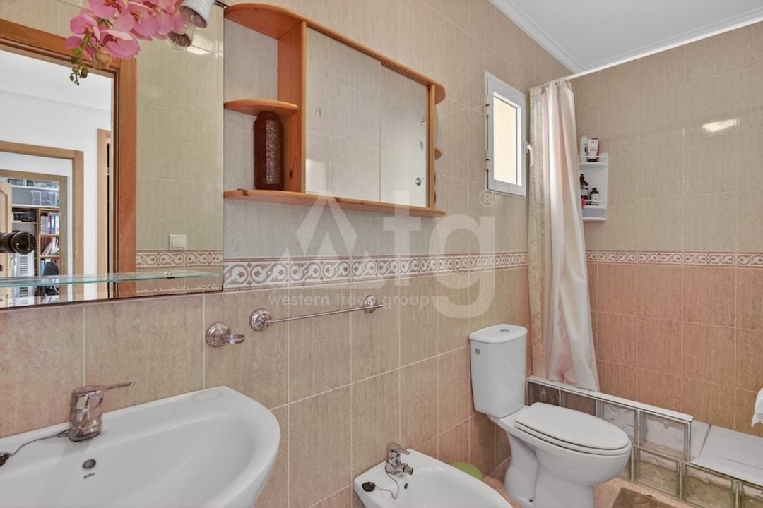 6 bedroom Villa in Gran Alacant - CBE131418 - Photo - 27