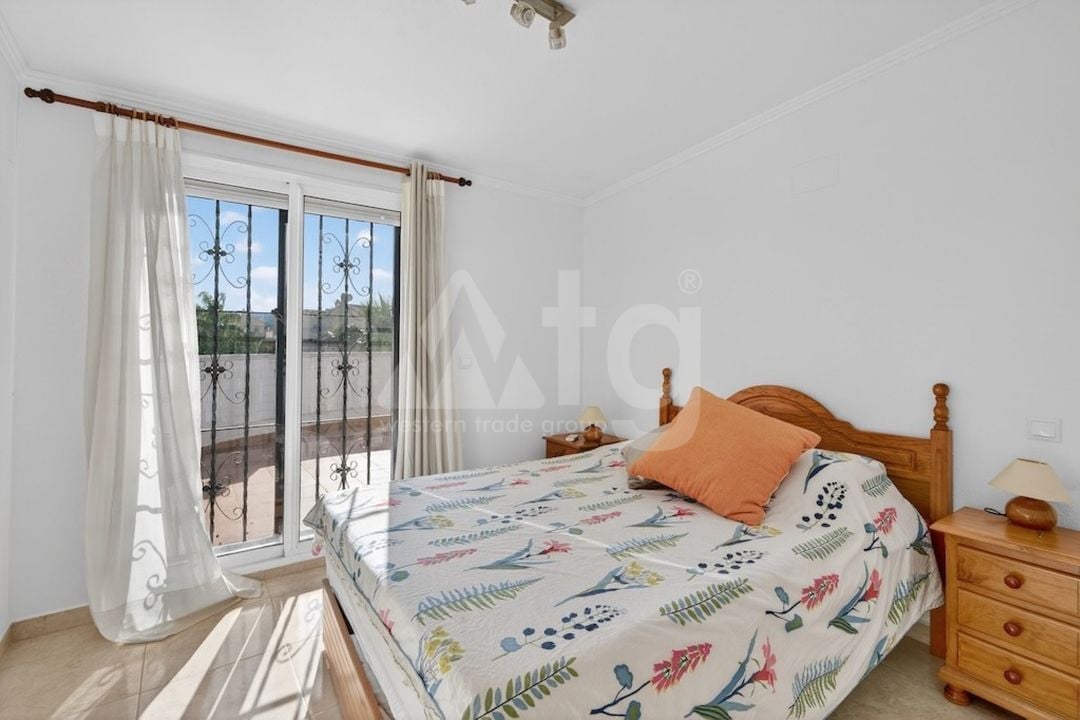 6 bedroom Villa in Gran Alacant - CBE131418 - Photo - 18