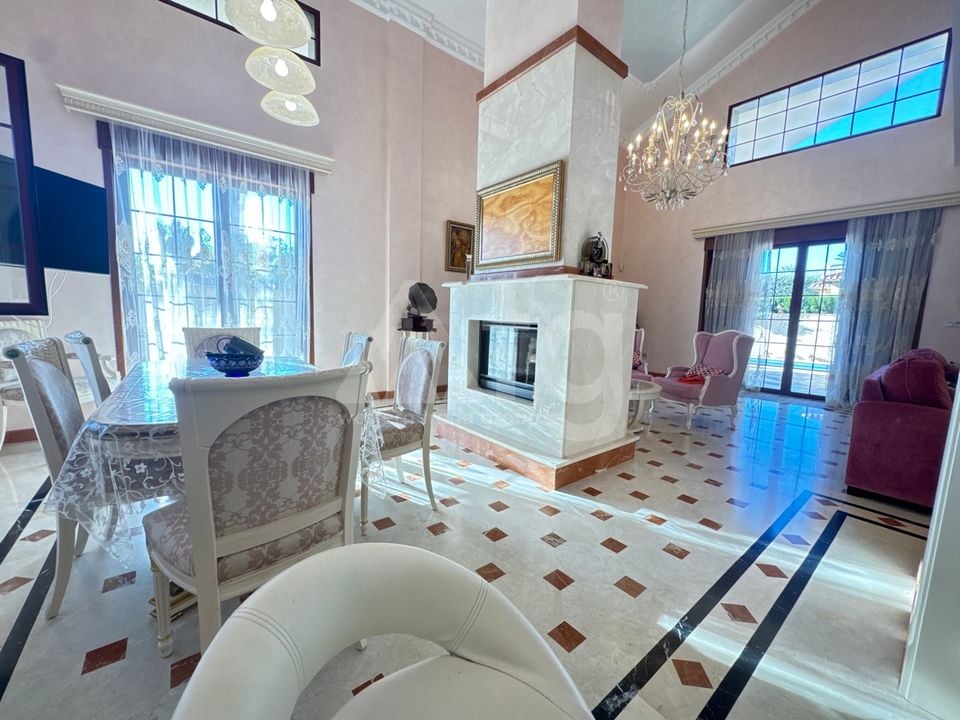 Vilă cu 4 dormitoare în Orihuela - EES131605 - Imagini - 5