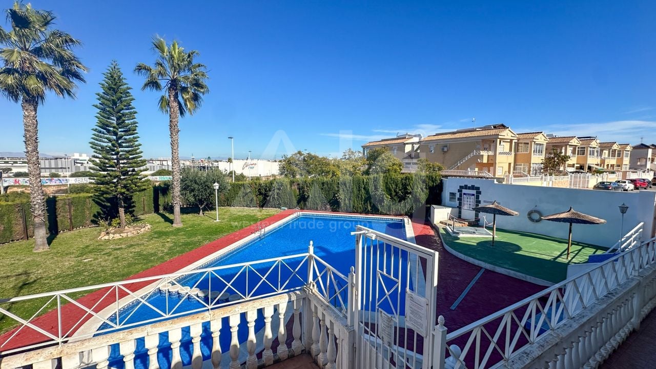 Bungalov   v Torrevieja, 2 ložnice - RCJ147733 - Foto - 24