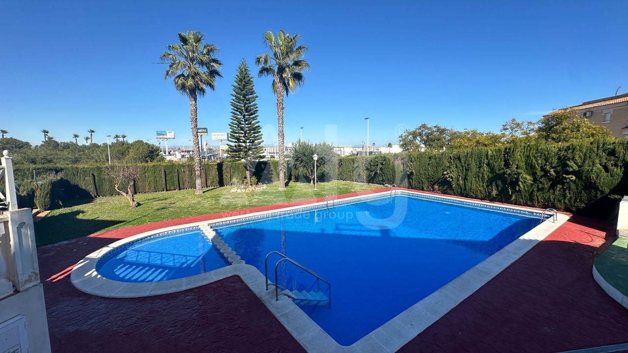 Bungalov   v Torrevieja, 2 ložnice - RCJ147733 - Foto - 26