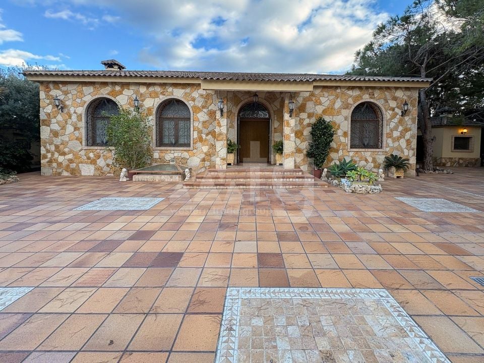 Vilă cu 7 dormitoare în Elche - SV131734 - Imagini - 1