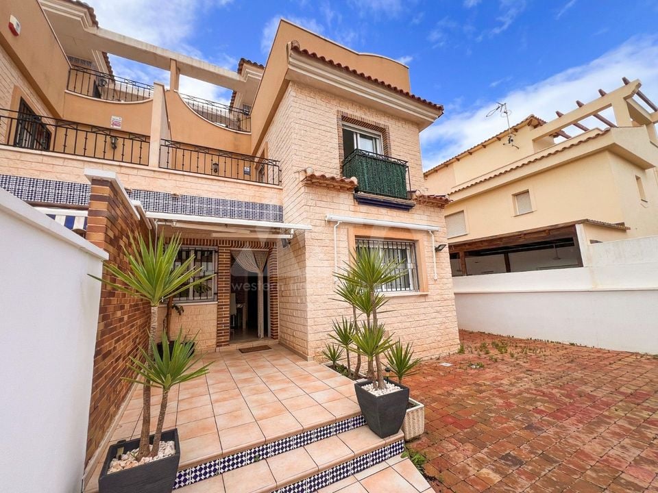 3 bedroom Townhouse in Pilar de la Horadada - SV131740 - Photo - 1