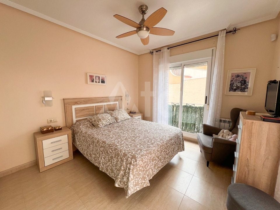 3 bedroom Townhouse in Pilar de la Horadada - SV131740 - Photo - 16