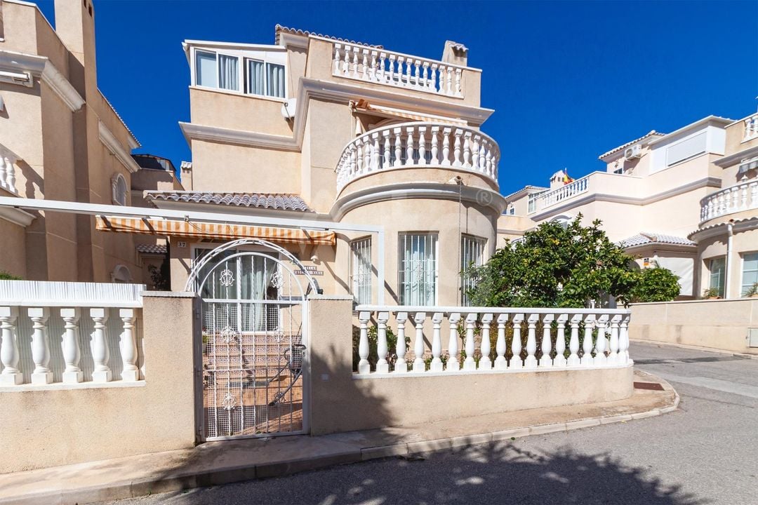 4 bedroom Villa in Orihuela Costa - SV131744 - Photo - 39