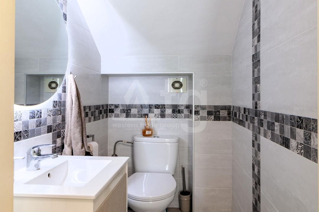 4 bedroom Villa in Orihuela Costa - SV131744 - Photo - 24