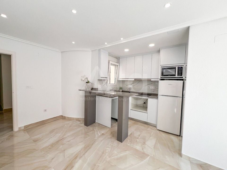 2 bedroom Penthouse in Torrevieja - SV131751 - Photo - 4