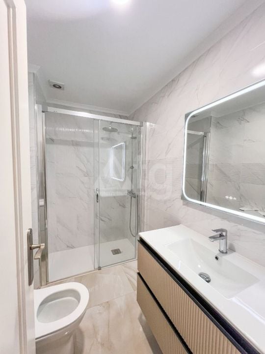 2 bedroom Penthouse in Torrevieja - SV131751 - Photo - 12