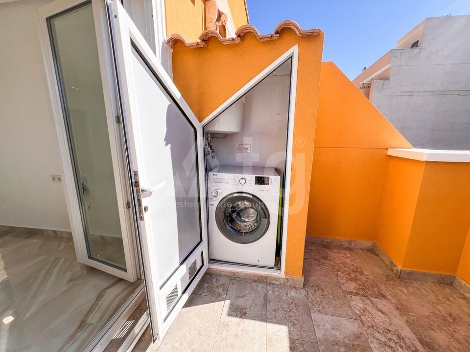 2 bedroom Penthouse in Torrevieja - SV131751 - Photo - 18