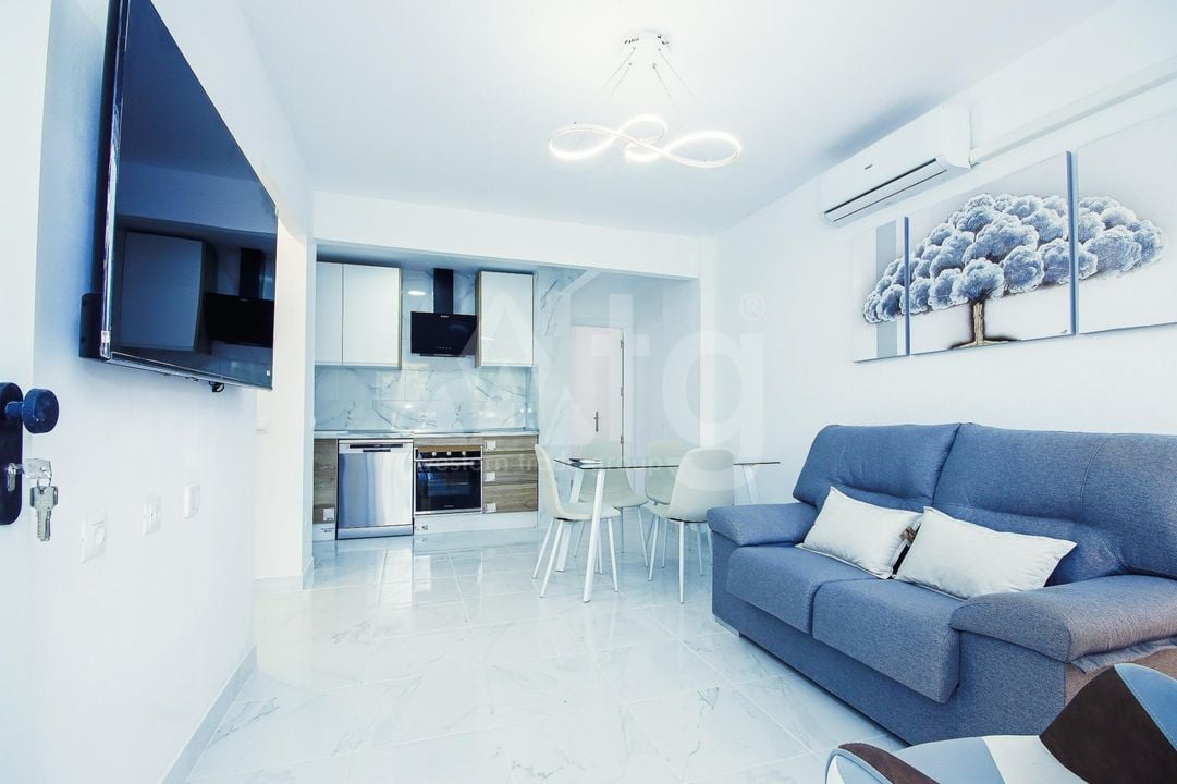 2 bedroom Apartment in Torrevieja - HRE131861 - Photo - 3