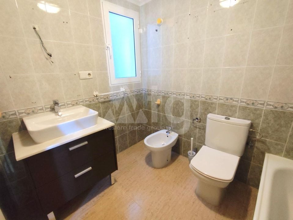Appartement de 2 chambres à Torrevieja - HRE140914 - Photo - 13