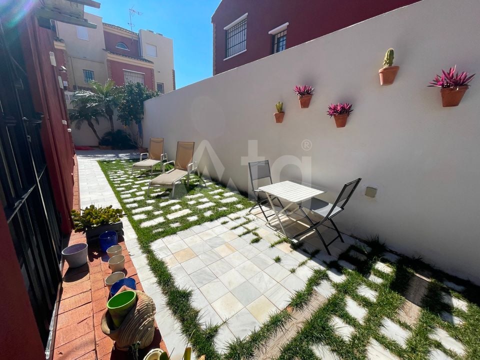 4 bedroom Townhouse in Torre de la Horadada - SLN131935 - Photo - 3