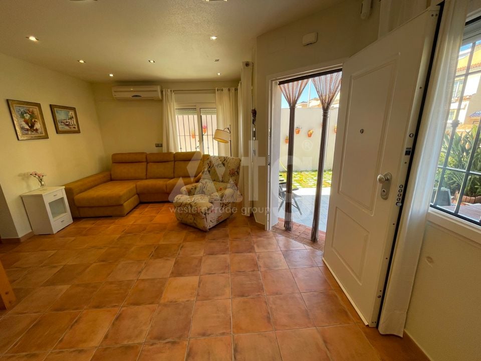 4 bedroom Townhouse in Torre de la Horadada - SLN131935 - Photo - 4