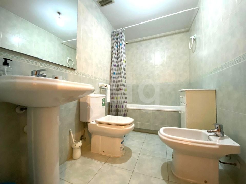 Appartement de 4 chambres à Alicante - TT131972 - Photo - 11