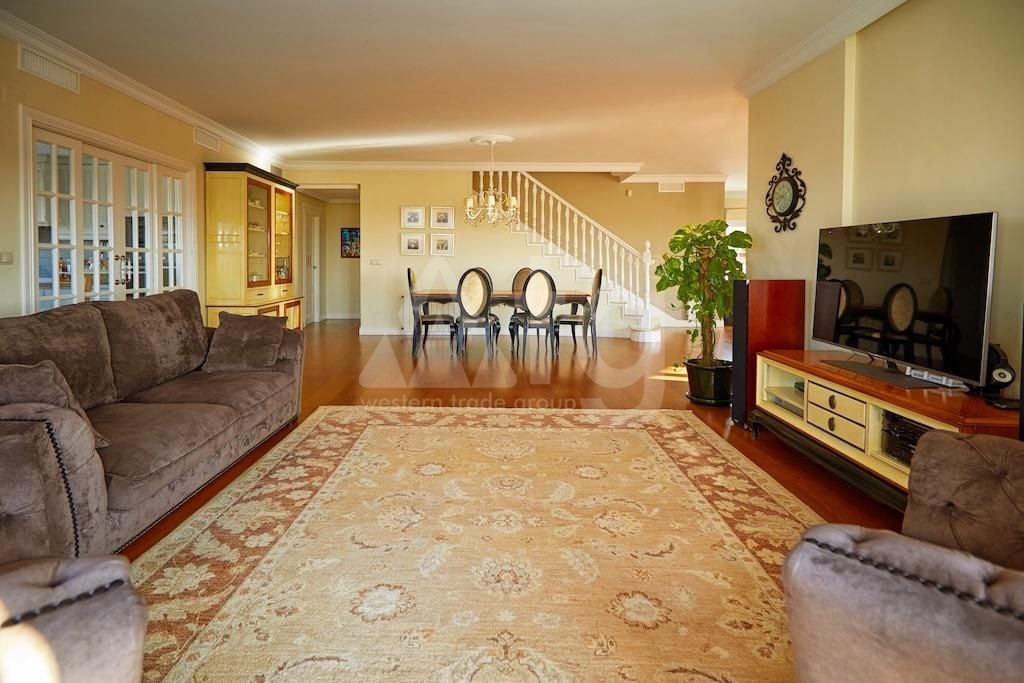 5 bedroom Villa in Rojales - CRR132018 - Photo - 5