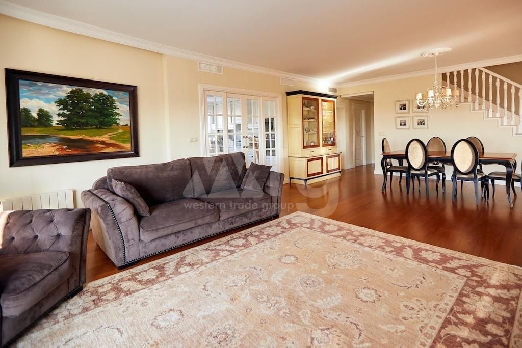 5 bedroom Villa in Rojales - CRR132018 - Photo - 7