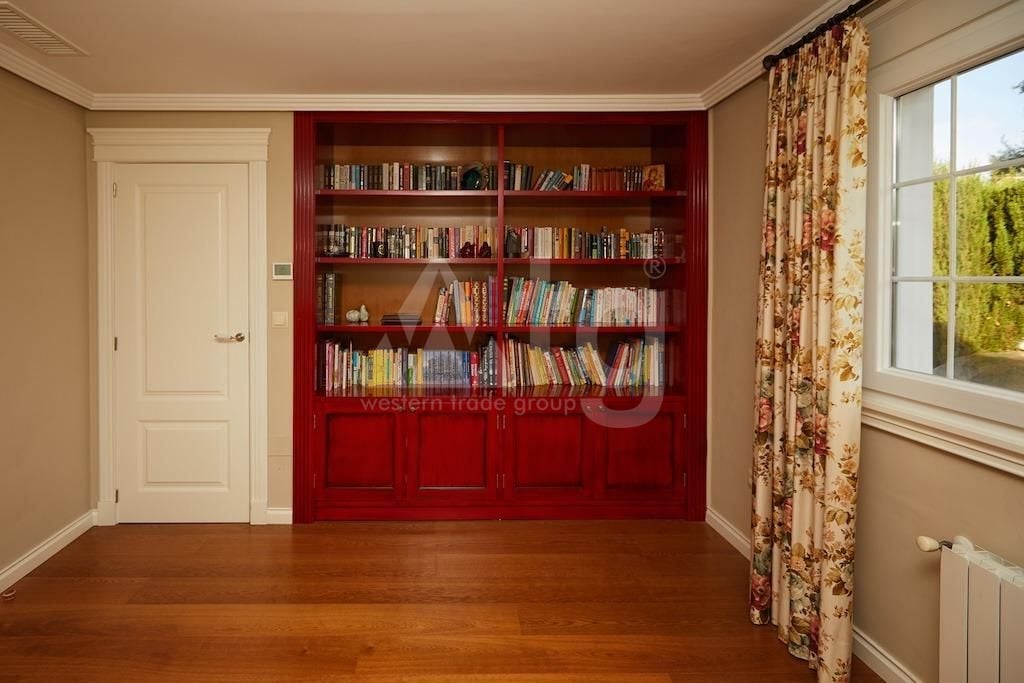 5 bedroom Villa in Rojales - CRR132018 - Photo - 30