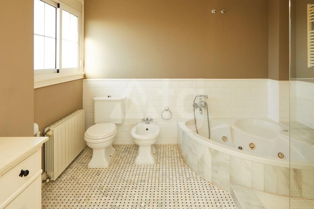 5 bedroom Villa in Rojales - CRR132018 - Photo - 25