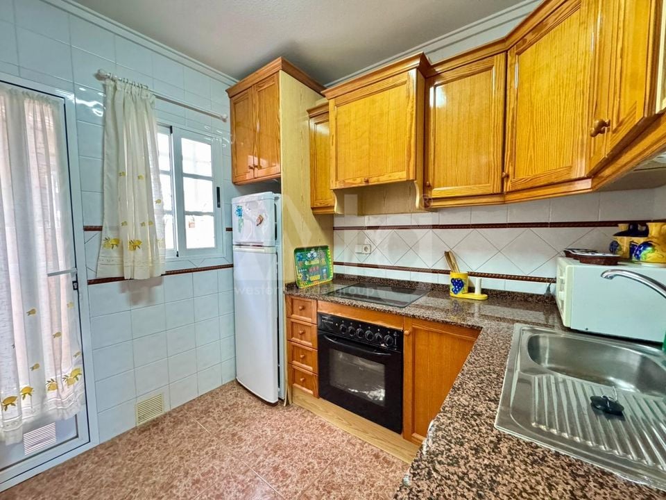 3 bedroom Villa in Torrevieja - CRR132022 - Photo - 10