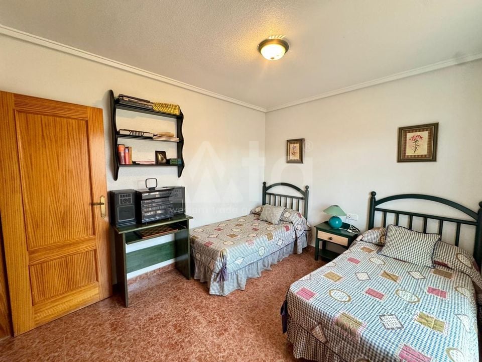 3 bedroom Villa in Torrevieja - CRR132022 - Photo - 16