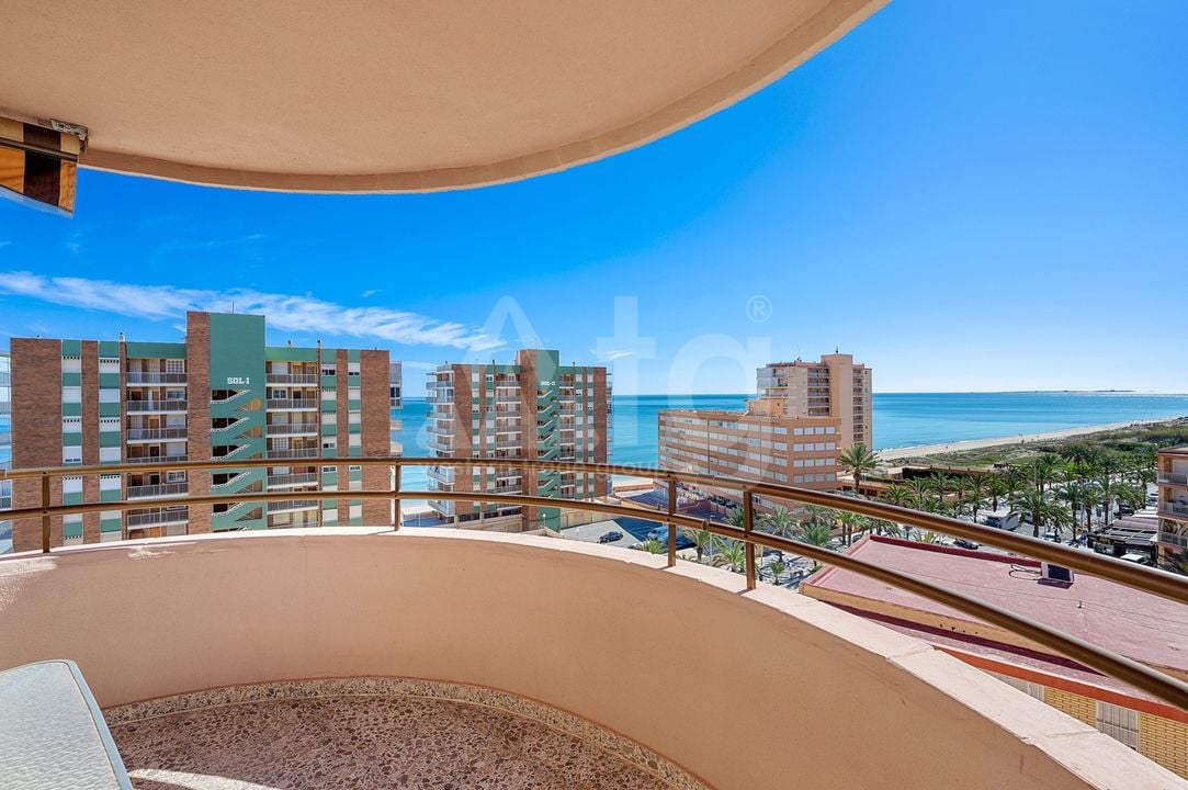 3 bedroom Apartment in Arenales del Sol - CBB132077 - Photo - 19