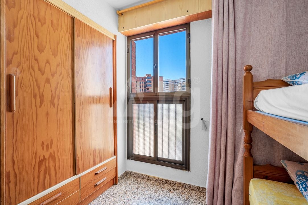 3 bedroom Apartment in Arenales del Sol - CBB132077 - Photo - 16
