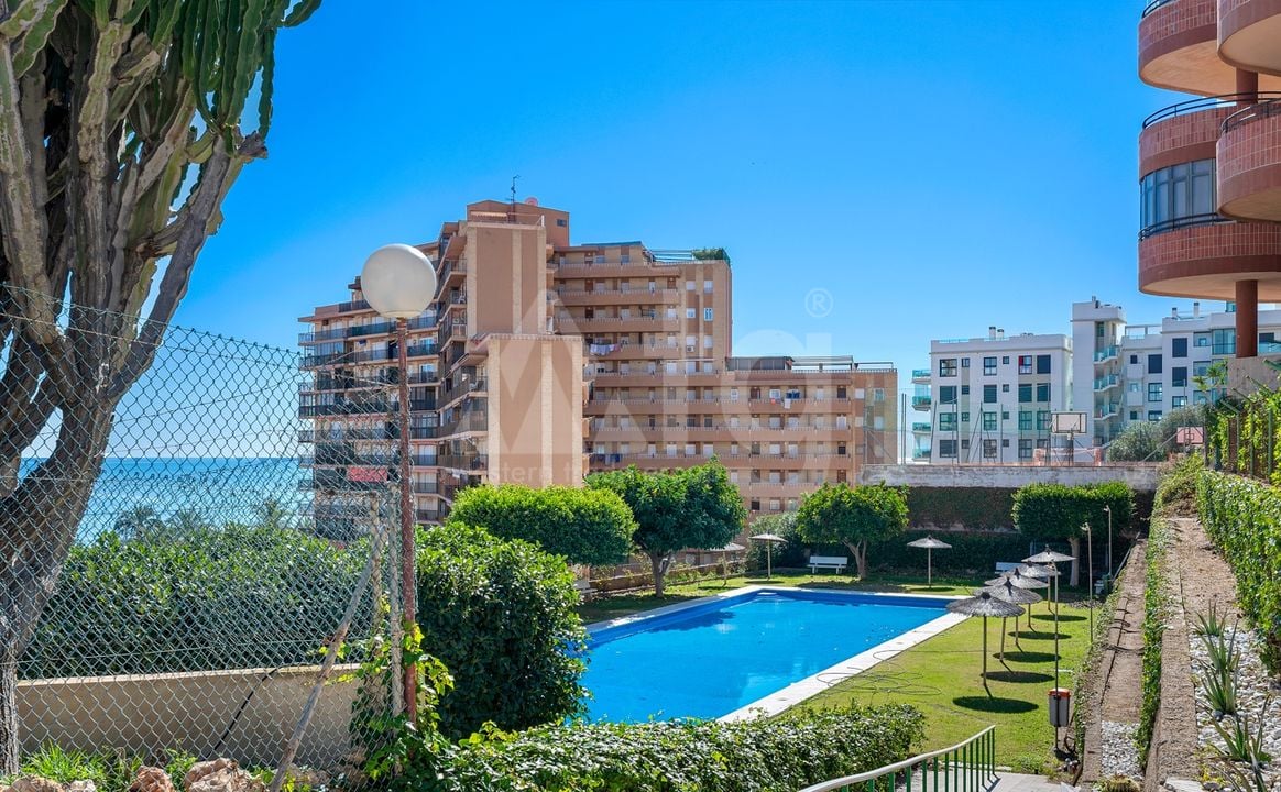 3 bedroom Apartment in Arenales del Sol - CBB132077 - Photo - 20