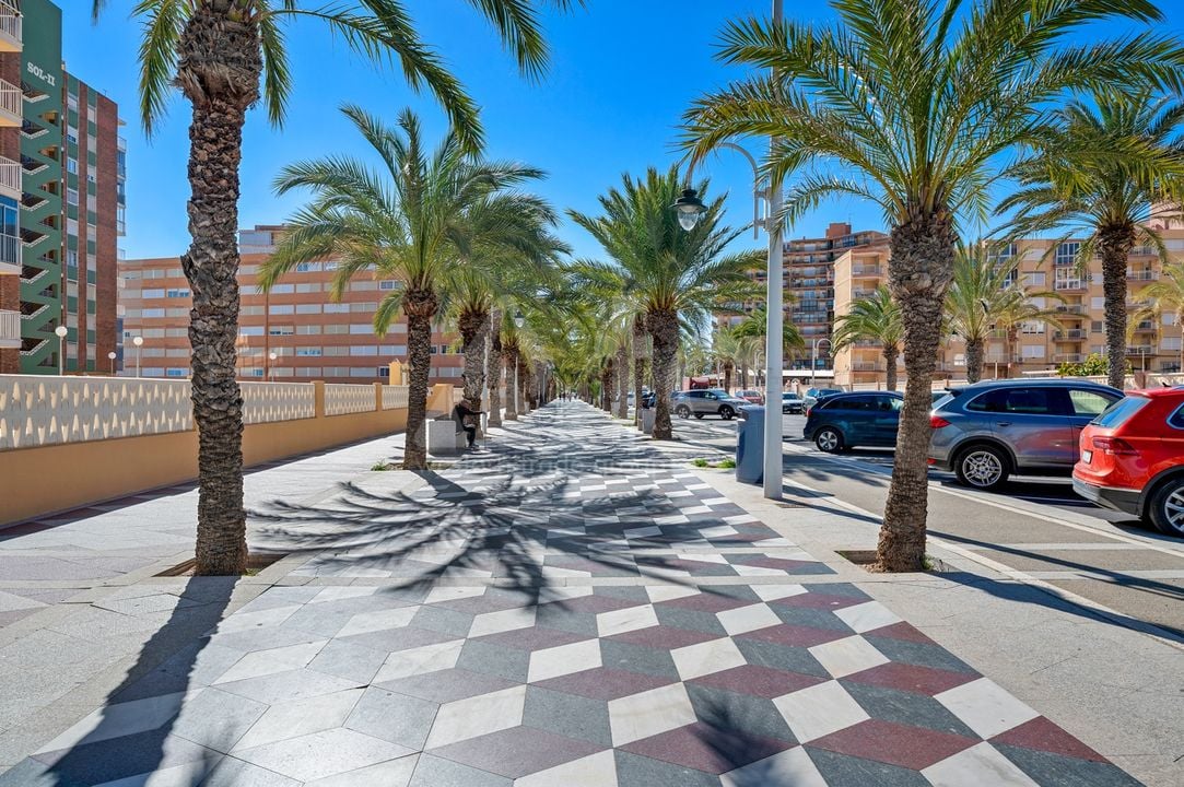 3 bedroom Apartment in Arenales del Sol - CBB132077 - Photo - 29