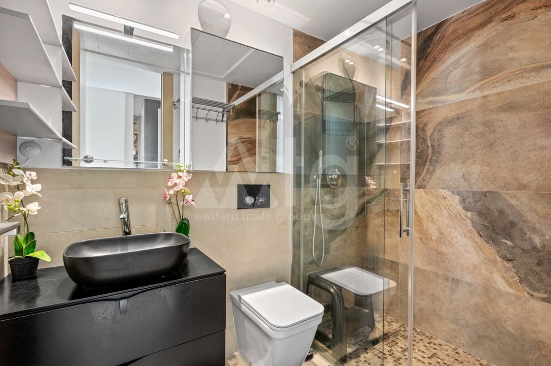3 bedroom Penthouse in Villamartin - CBB132081 - Photo - 18