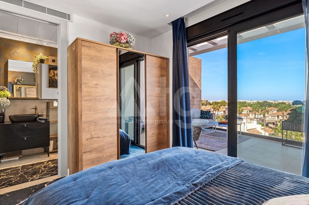 3 bedroom Penthouse in Villamartin - CBB132081 - Photo - 13