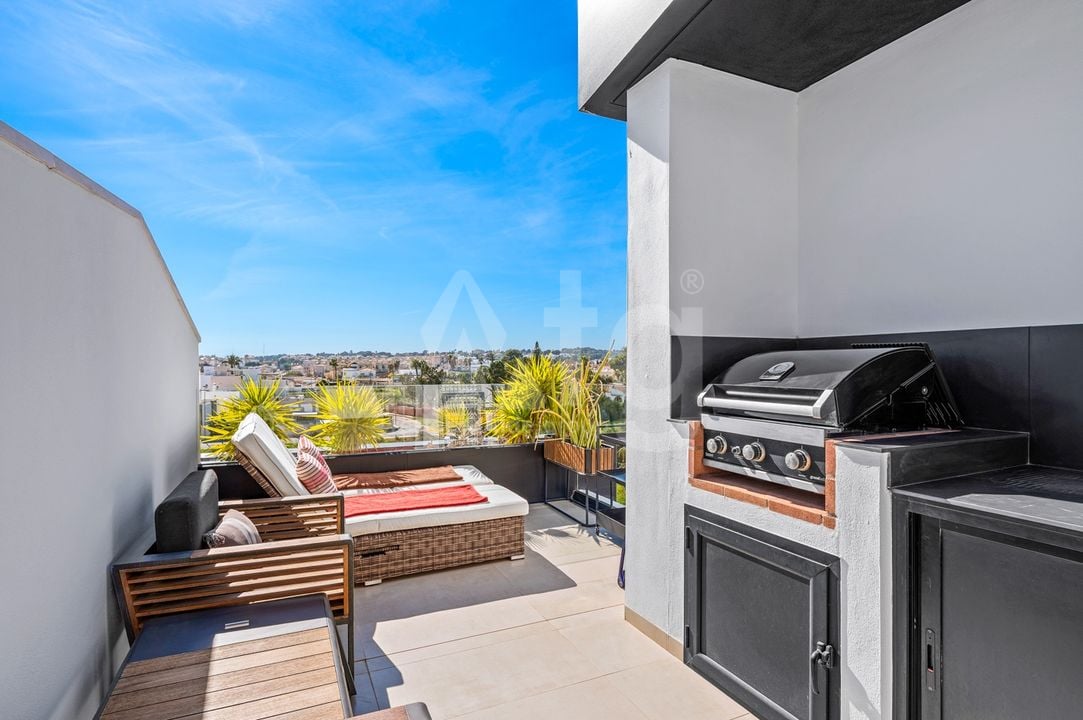 3 bedroom Penthouse in Villamartin - CBB132081 - Photo - 30
