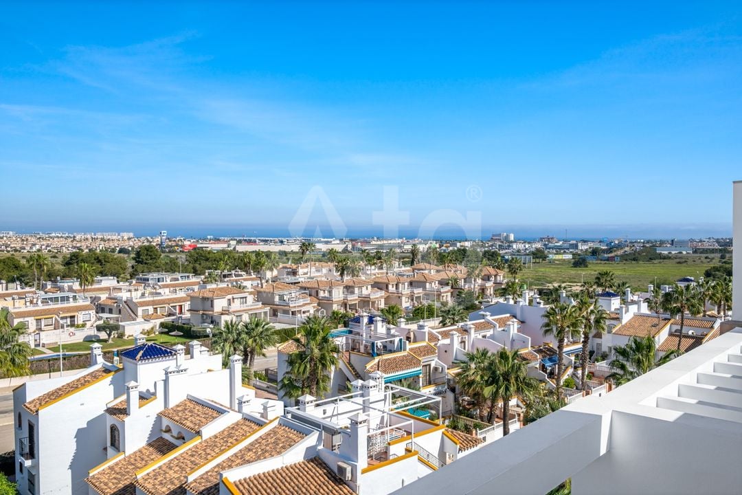 3 bedroom Penthouse in Villamartin - CBB132081 - Photo - 45