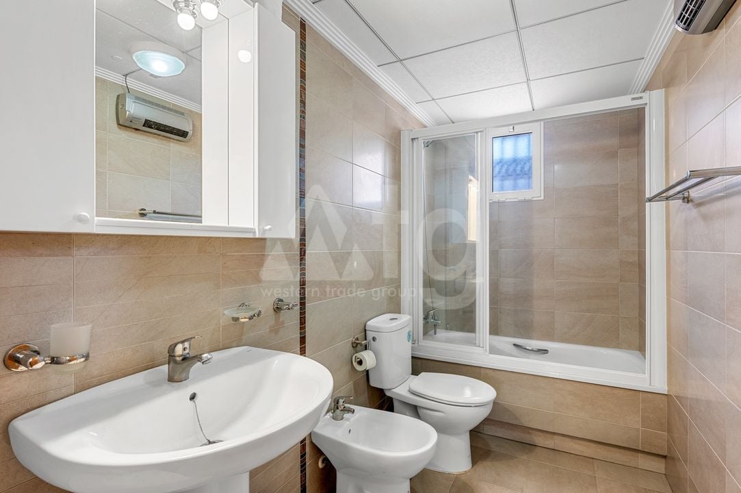 Townhouse de 3 chambres à Villamartin - CBB132084 - Photo - 18