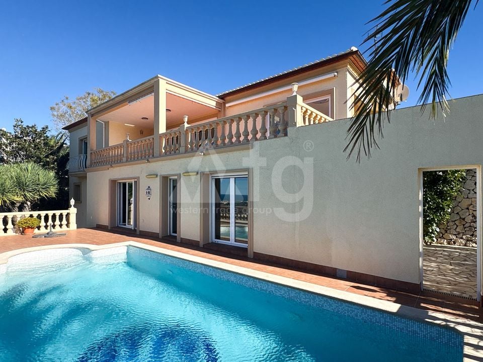 Villa de 5 chambres à Denia - EGH132102 - Photo - 1
