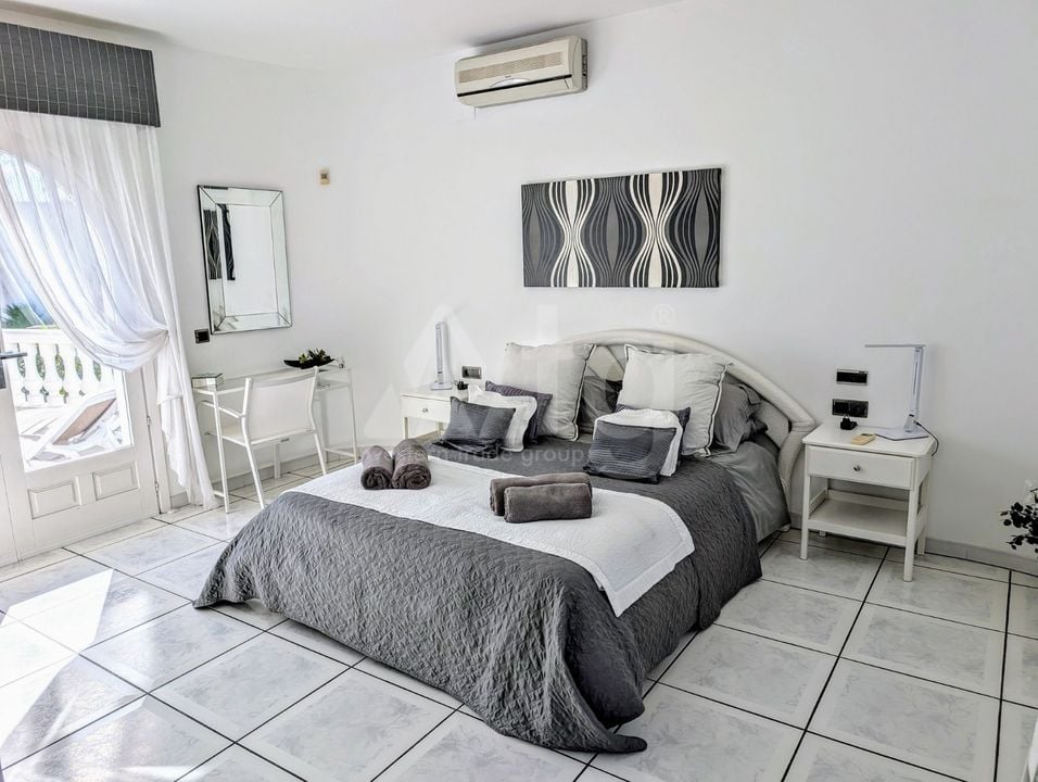 3 bedroom Villa in Moraira - CBP132119 - Photo - 14