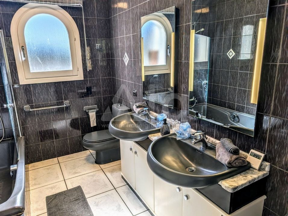 3 bedroom Villa in Moraira - CBP132119 - Photo - 22