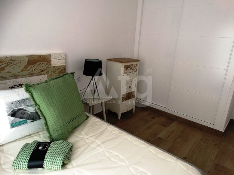 Villa de 3 habitaciones en Pilar de la Horadada - MG33185 - Foto - 11