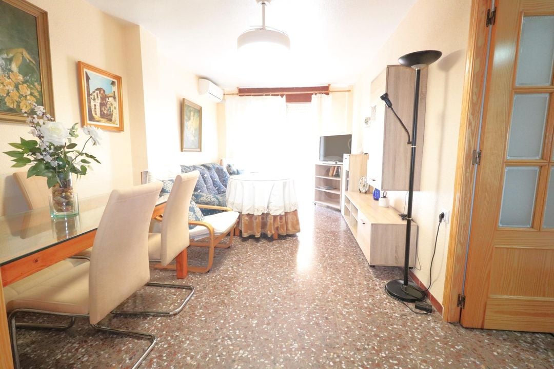3 bedroom Apartment in Torrevieja - PSA132210 - Photo - 4