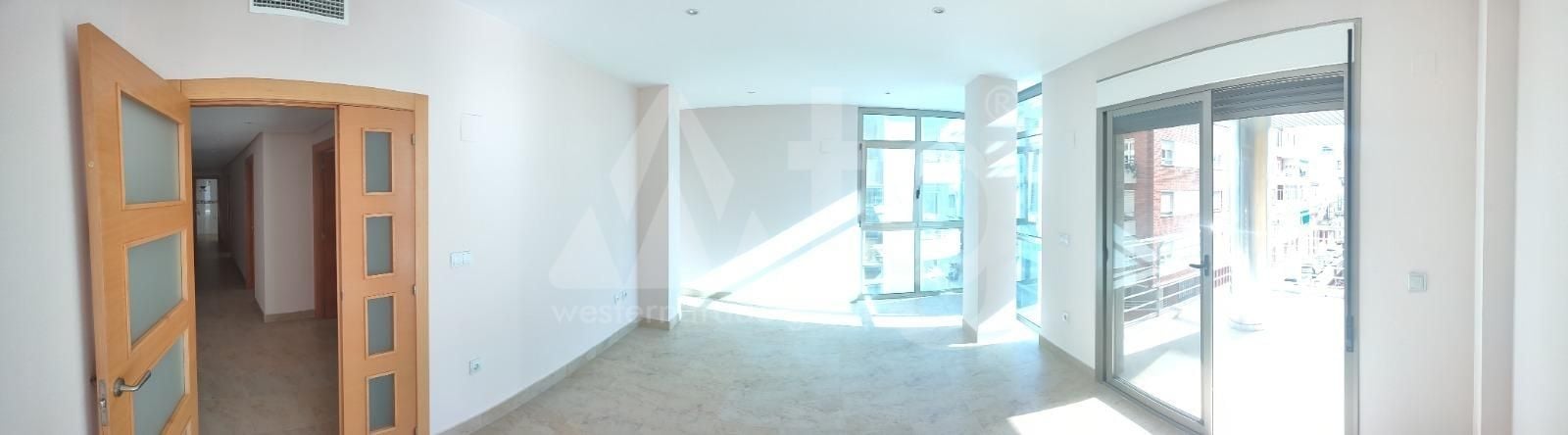 3 bedroom Apartment in Torrevieja - CT132287 - Photo - 4