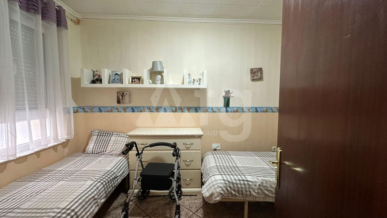Appartement de 4 chambres à Torrevieja - CT132291 - Photo - 13