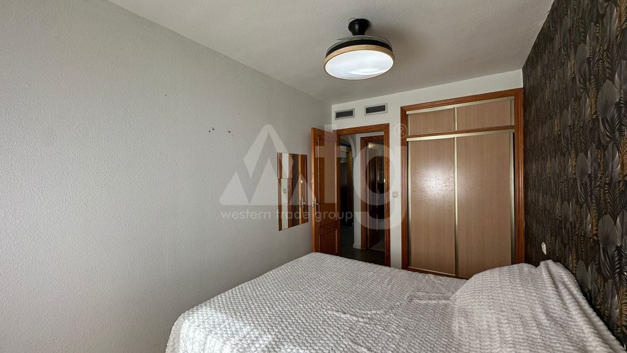 Appartement de 3 chambres à Torrevieja - AG151666 - Photo - 8