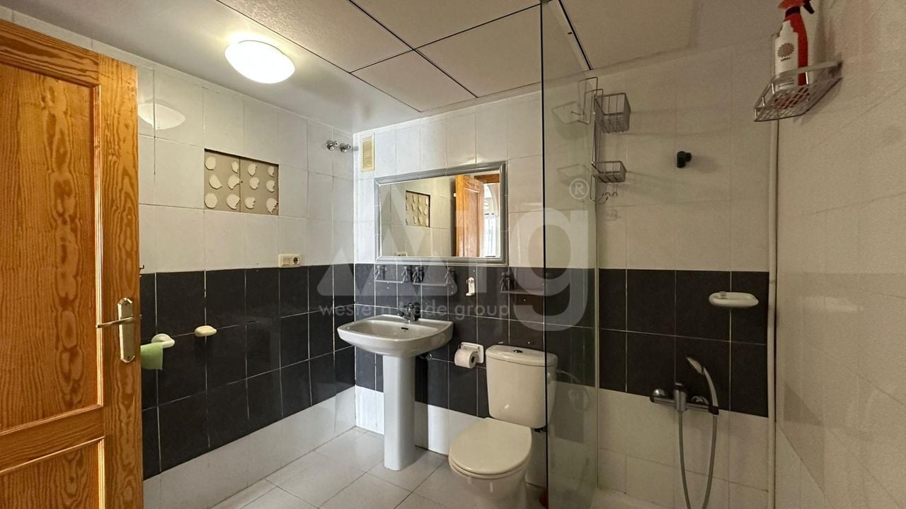 Appartement de 3 chambres à Torrevieja - AG151666 - Photo - 15
