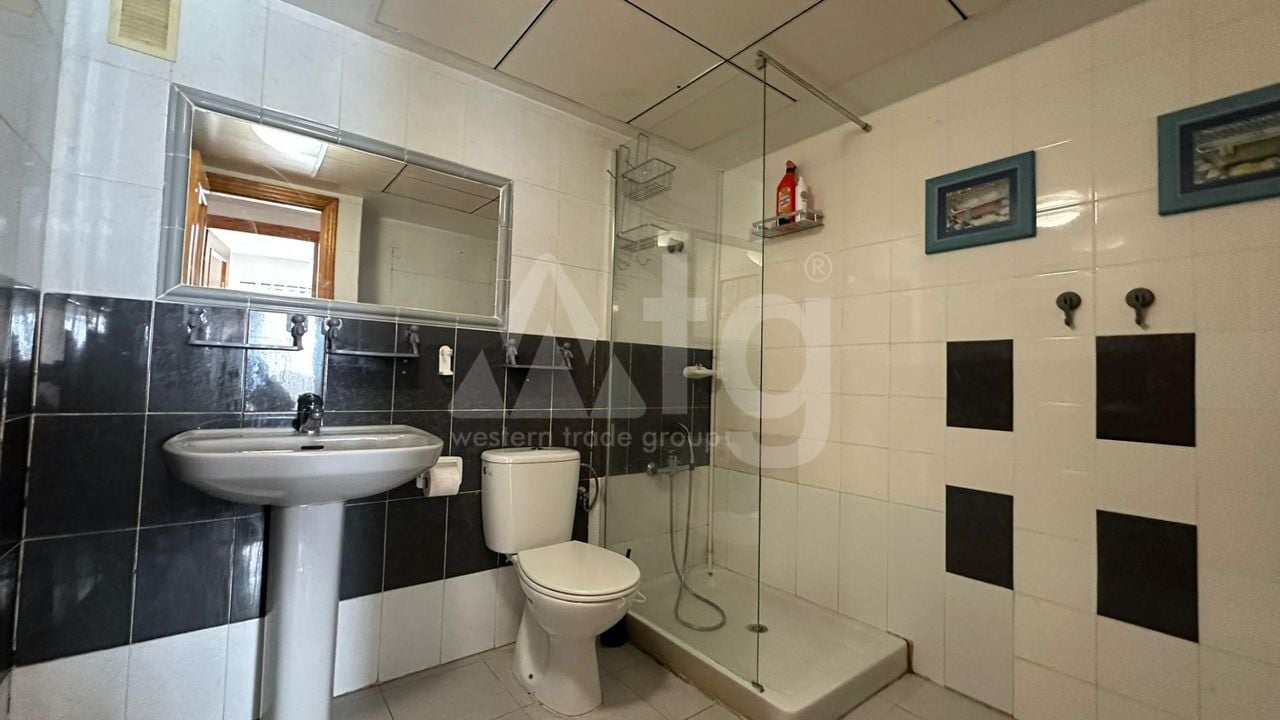 Appartement de 3 chambres à Torrevieja - AG151666 - Photo - 16