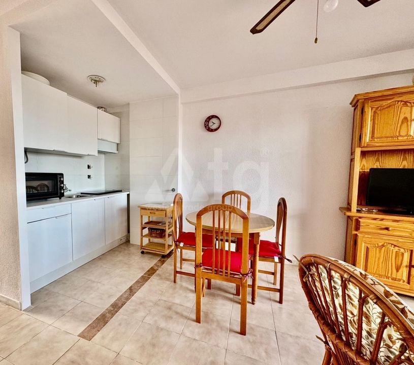 3 bedroom Apartment in Torrevieja - CT132299 - Photo - 4