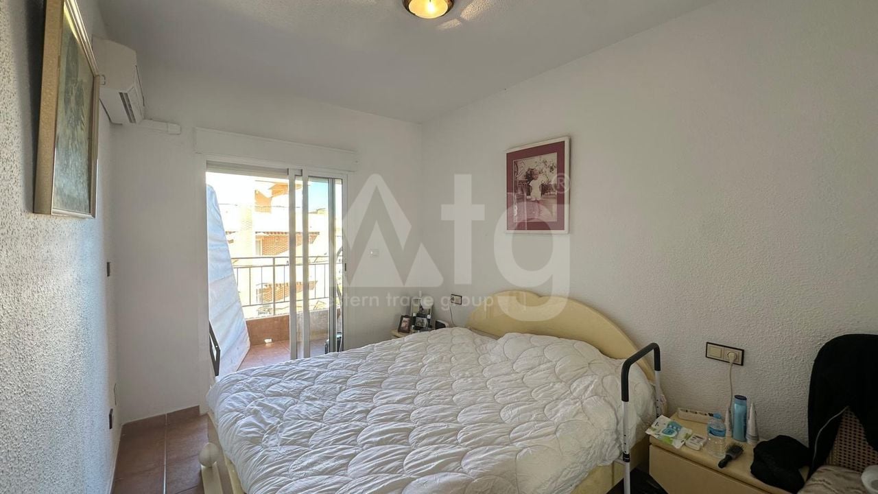 Appartement de 3 chambres à Torrevieja - CT132305 - Photo - 9