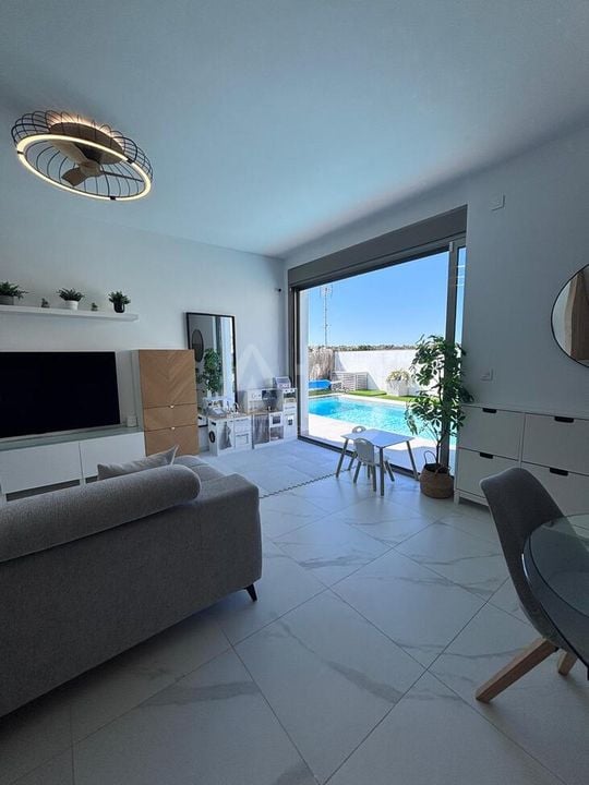Vilă cu 5 dormitoare în Villamartin - SLS132388 - Imagini - 4