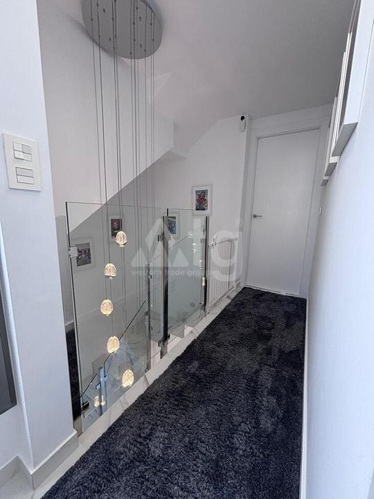 Vilă cu 5 dormitoare în Villamartin - SLS132388 - Imagini - 12